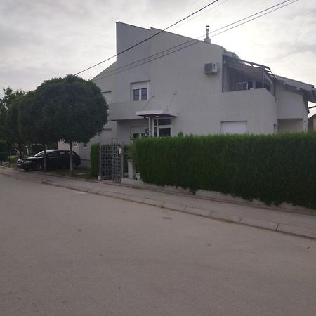 Apartmani Pause Ниш Экстерьер фото